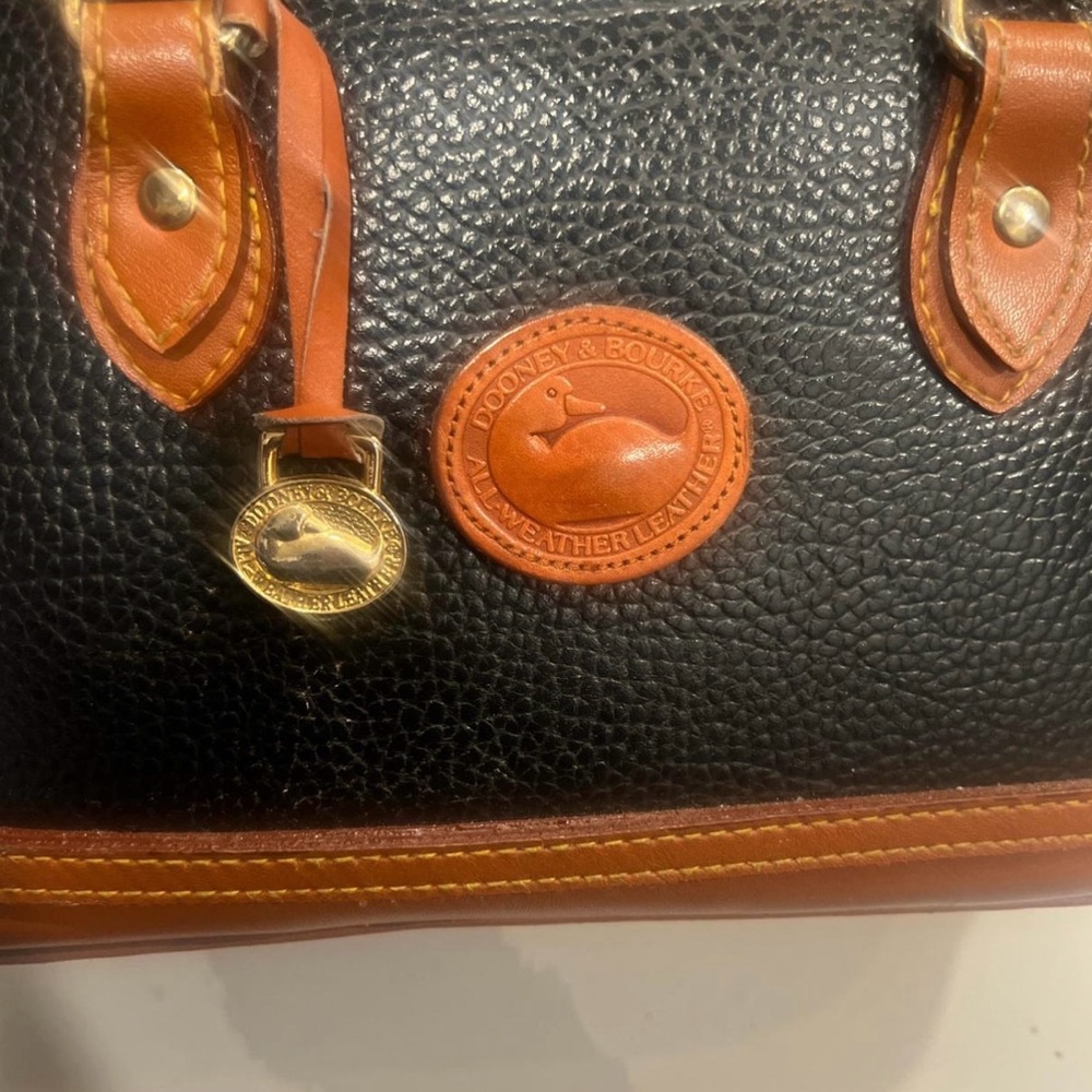 Black and Brown Doctors Bag - Picture 2 of 14